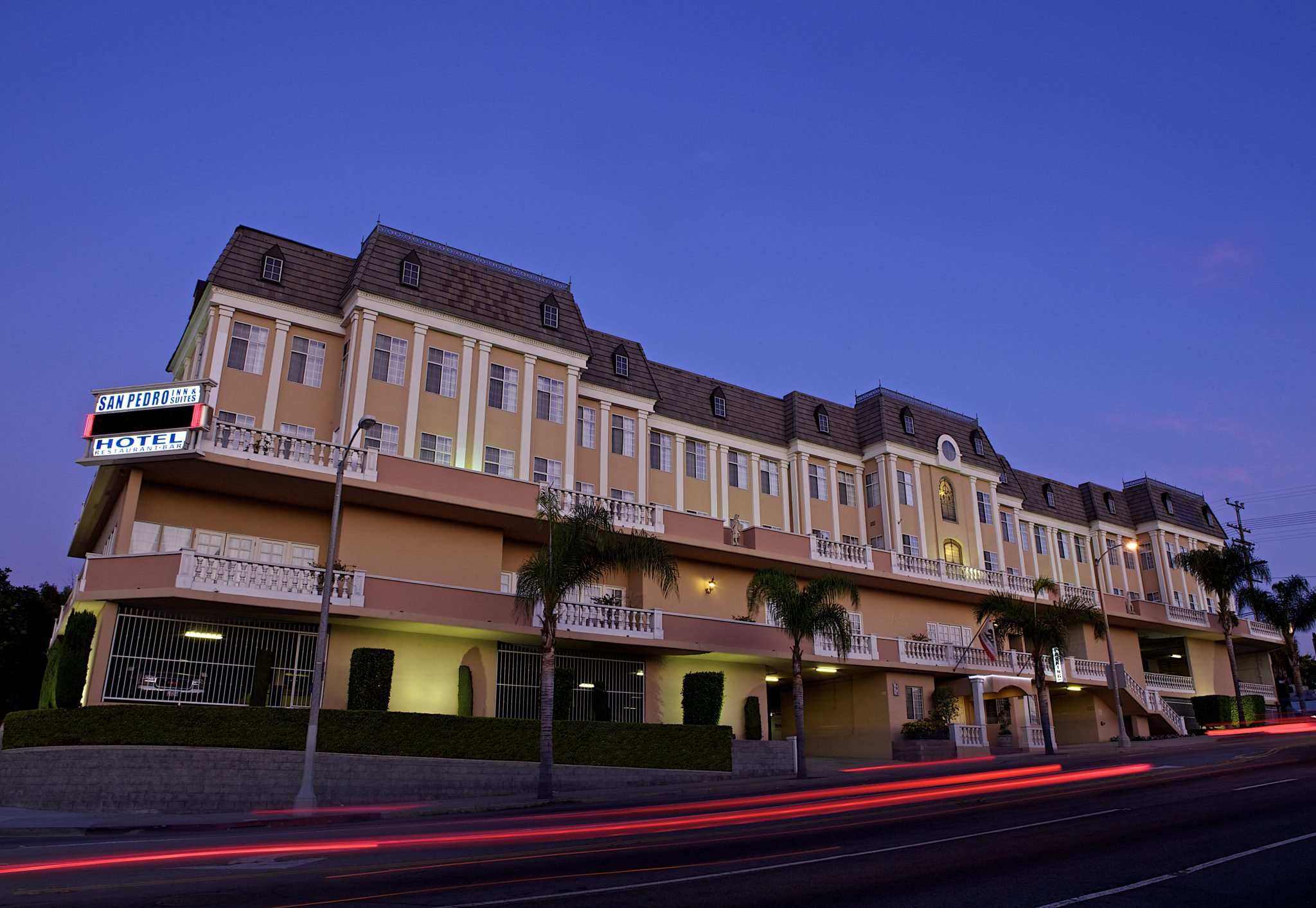 Best Western Plus San Pedro Hotel & Suites